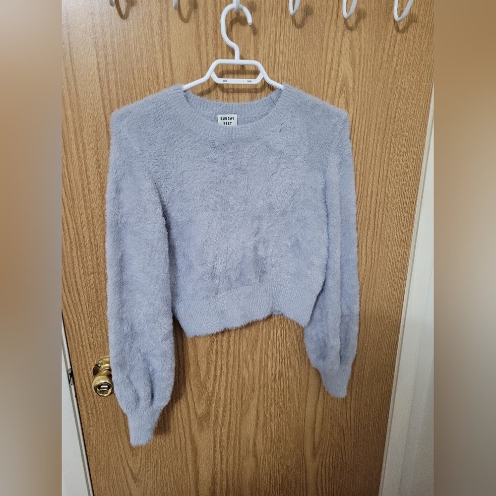 Aritzia Sunday Best Kitten Sweater Baby Blue Soft Fuzzy Knit Crew Neck Medium